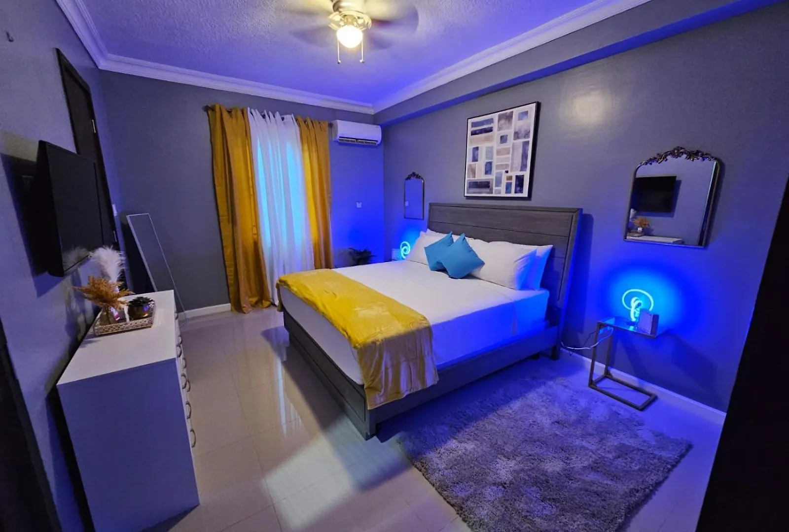 Paradise Haven At Hamptons - -Across From Ac Marriot Hotel Kingston Apartman